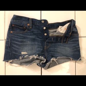Levi’s shorts